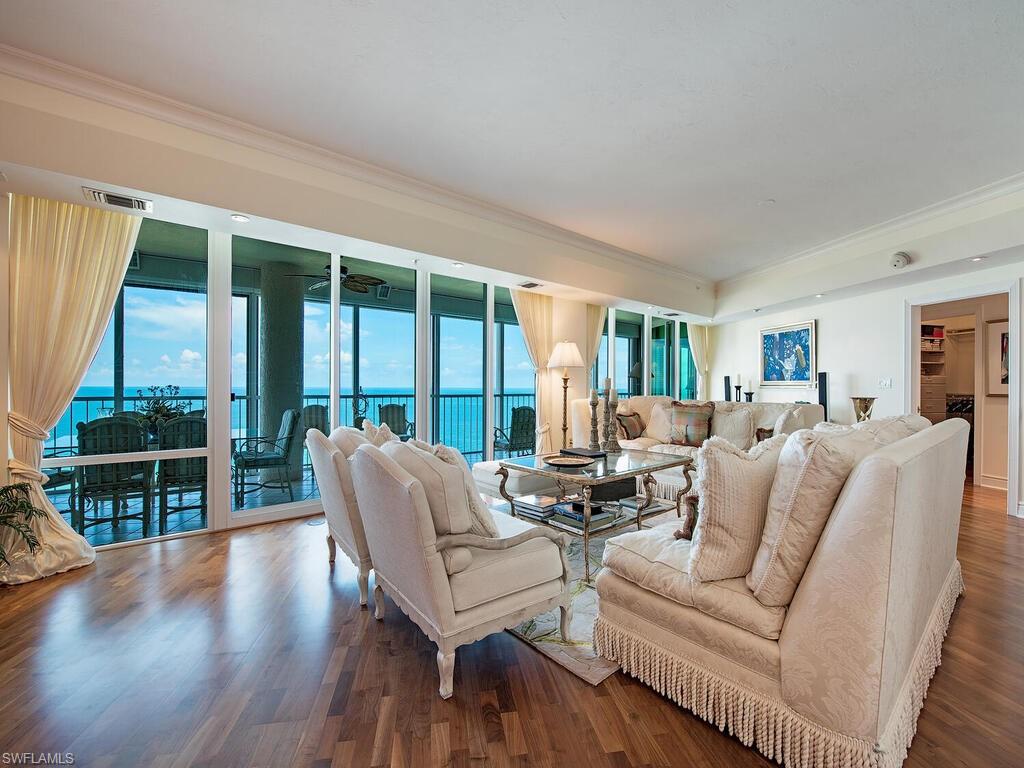 LE CIEL PARK TOWER - Residential