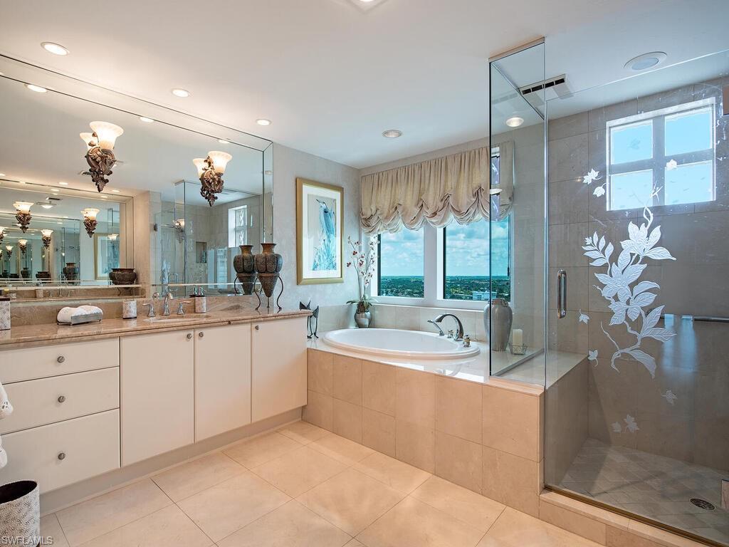 LE CIEL PARK TOWER - Residential