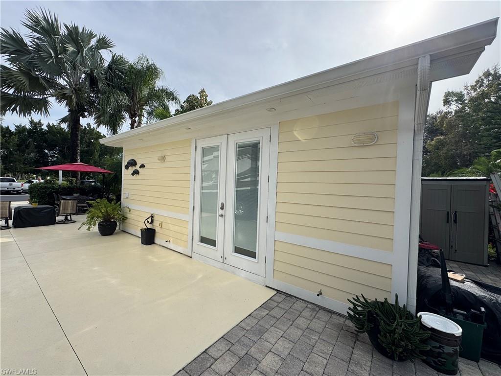 RIVERBEND MOTORCOACH RESORT - Land