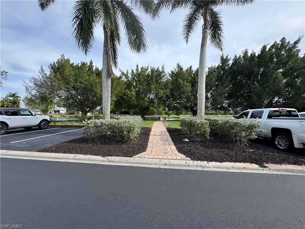 RIVERBEND MOTORCOACH RESORT - Land