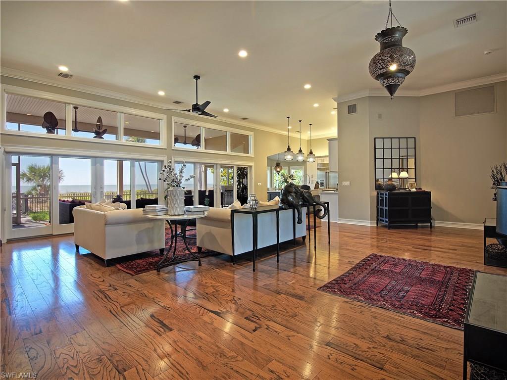 METES AND BOUNDS - Residential