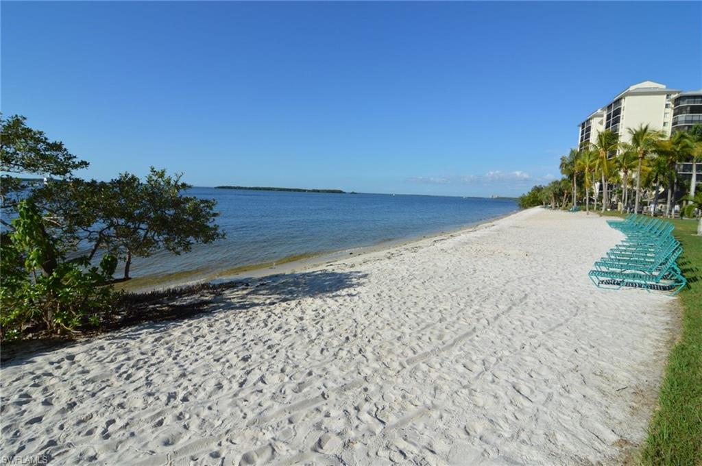 SANIBEL HARBOUR TOWER CONDO - Residential