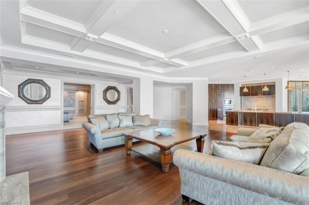 REGENT - Residential