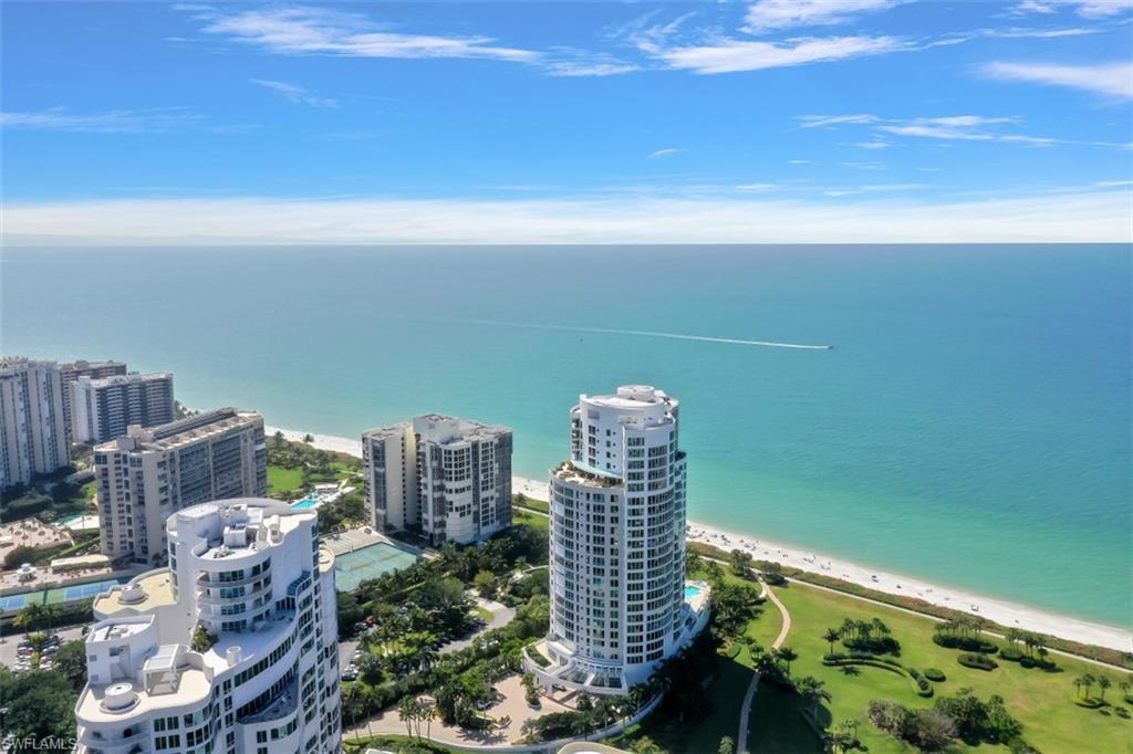 REGENT - Residential