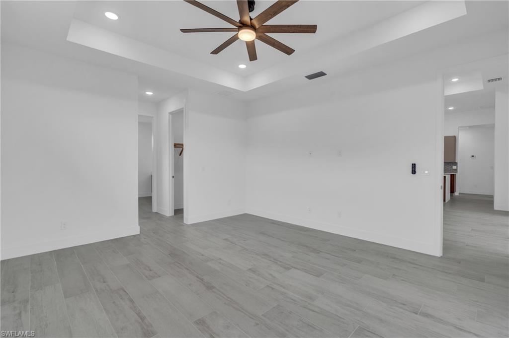 SOUTH GULF COVE - Residential