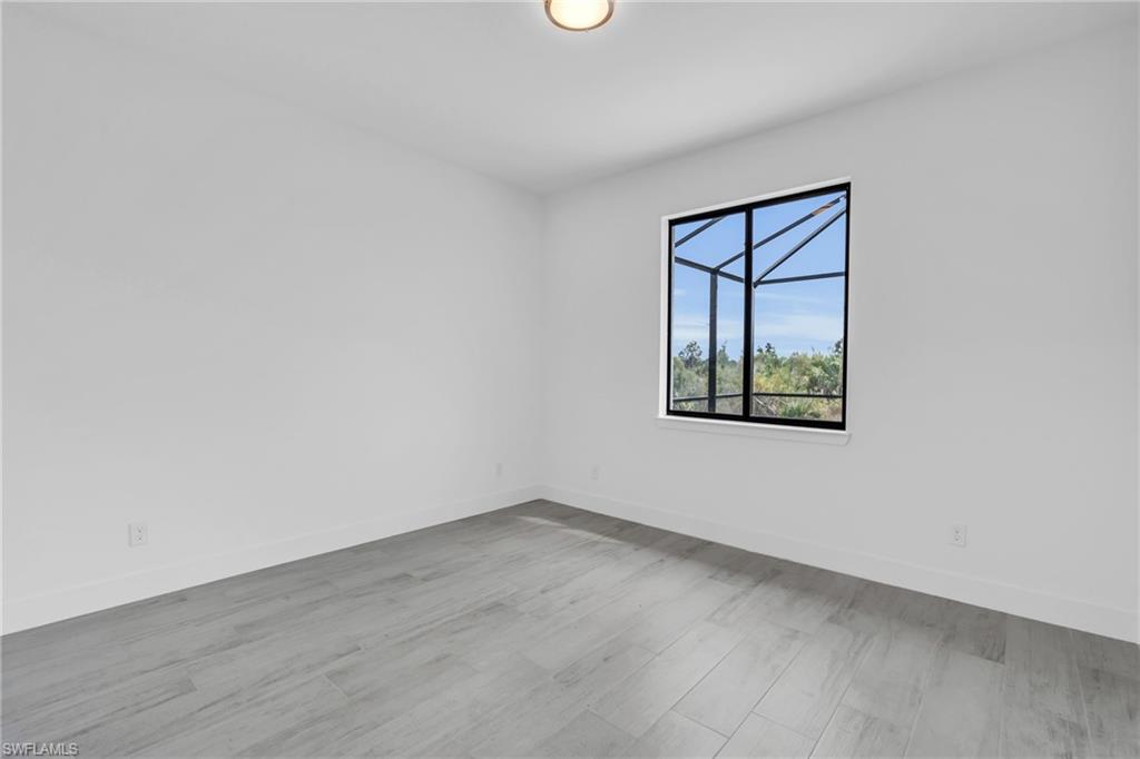 SOUTH GULF COVE - Residential