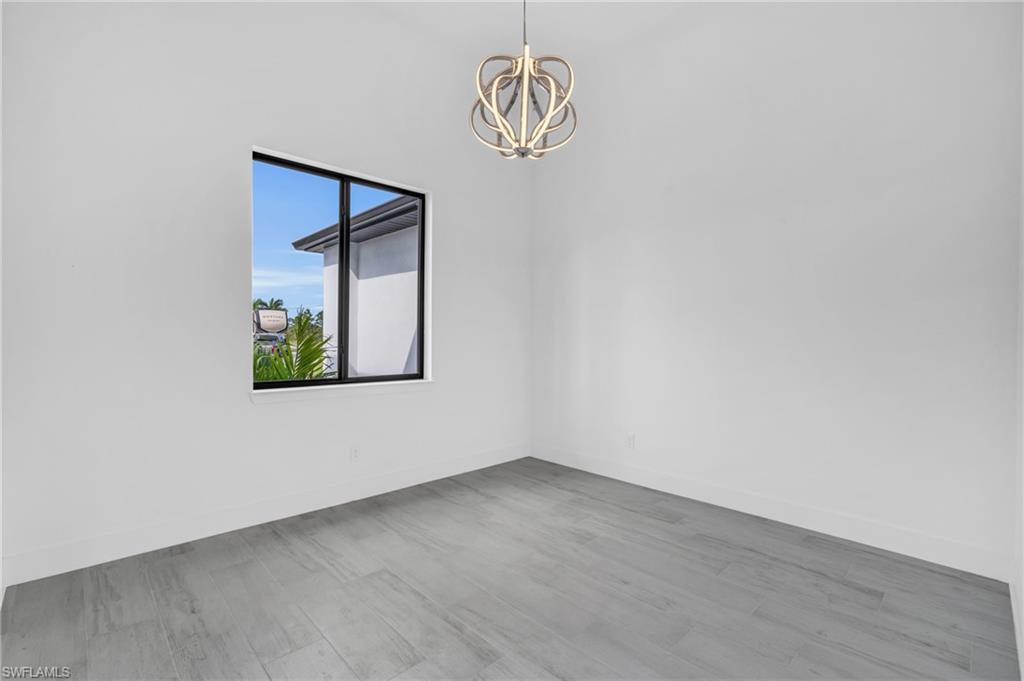 SOUTH GULF COVE - Residential