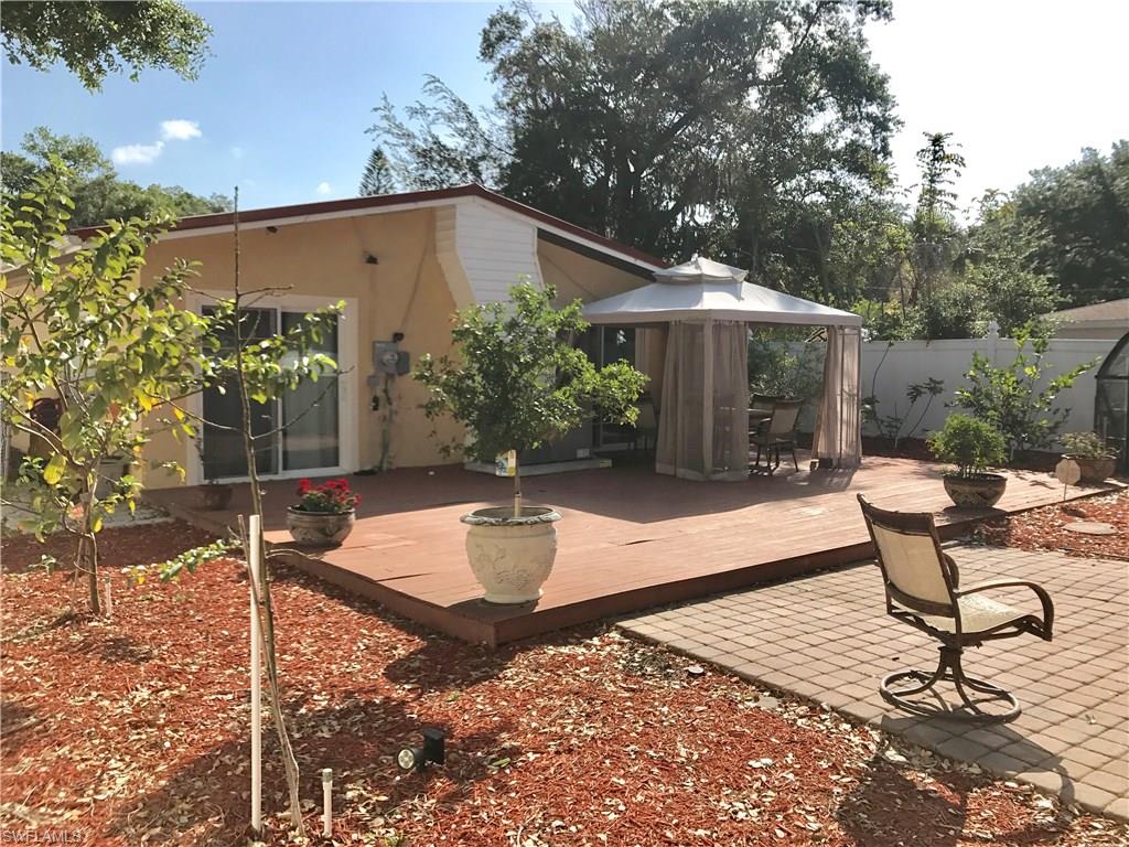 RUSSEL PARK - Residential