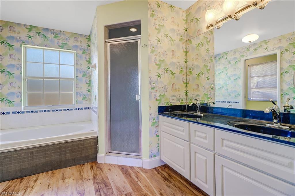 ORANGE TREE - Residential