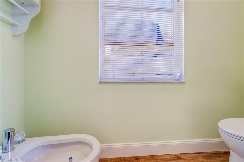 ORANGE TREE - Residential