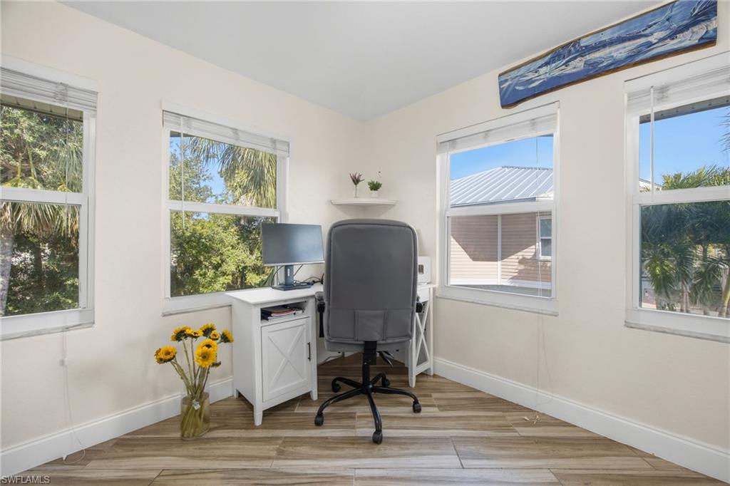 MANGROVE BAY CONDO - Residential