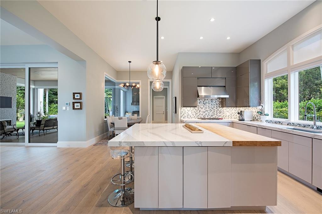 MOORINGS - Residential