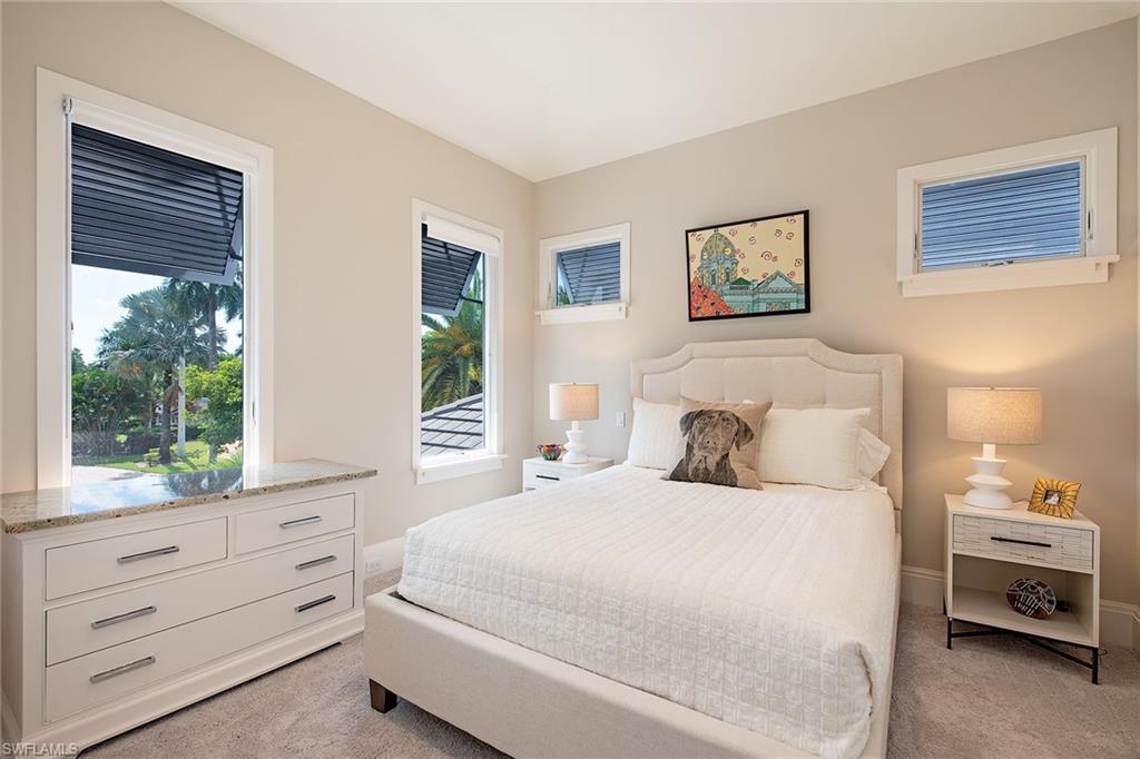 MOORINGS - Residential