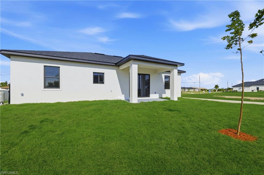 CAPE CORAL - Residential