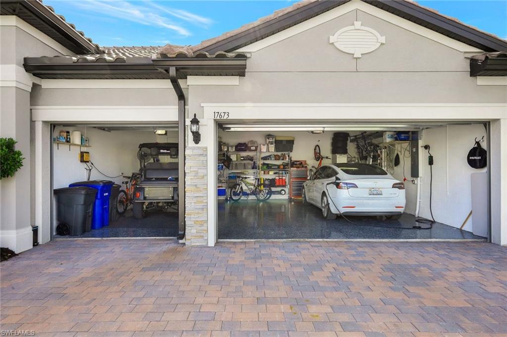 THE PLACE AT CORKSCREW - Residential