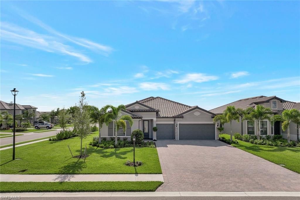 Photo of 17673 Kinzie LN, ESTERO, FL 33928 (MLS # 226020617)