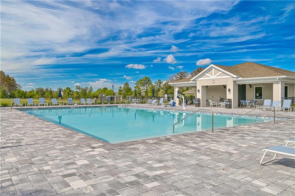 SAVANNA LAKES - Residential Lease
