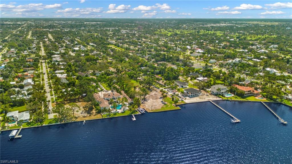 FORT MYERS - Land