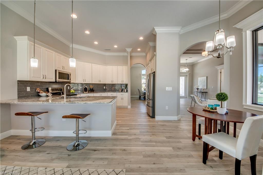 EAGLE'S LANDING ESTATES - Residential