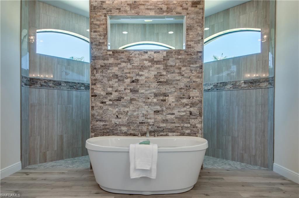 EAGLE'S LANDING ESTATES - Residential