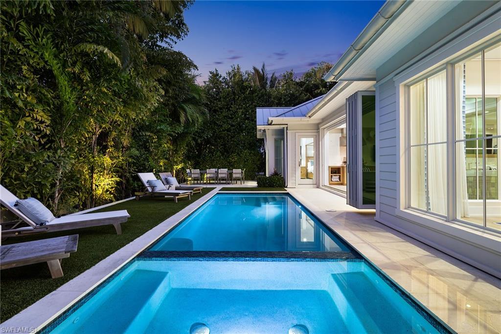 OLDE NAPLES - Residential