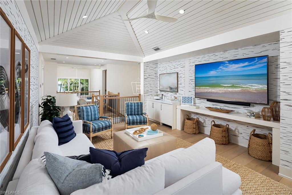 OLDE NAPLES - Residential