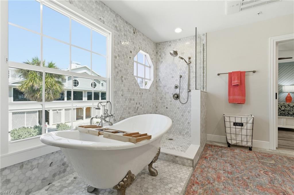 ST JAMES PLACE - Residential