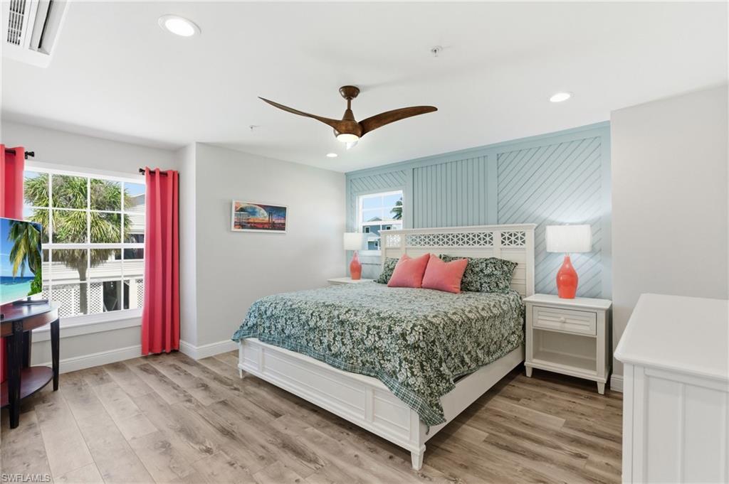 ST JAMES PLACE - Residential