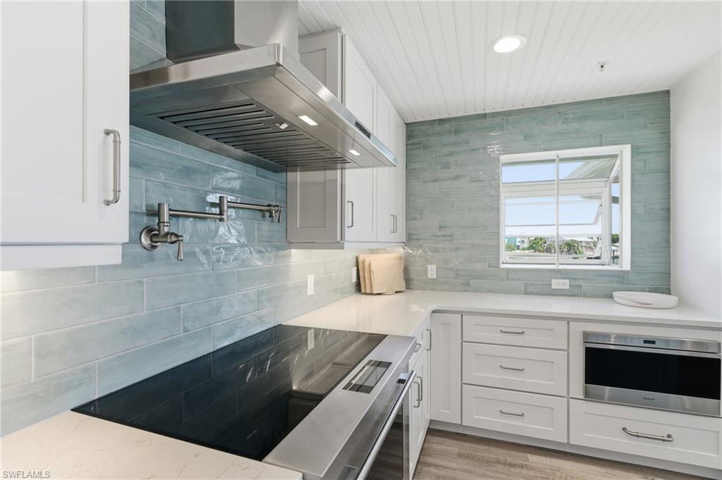 ST JAMES PLACE - Residential