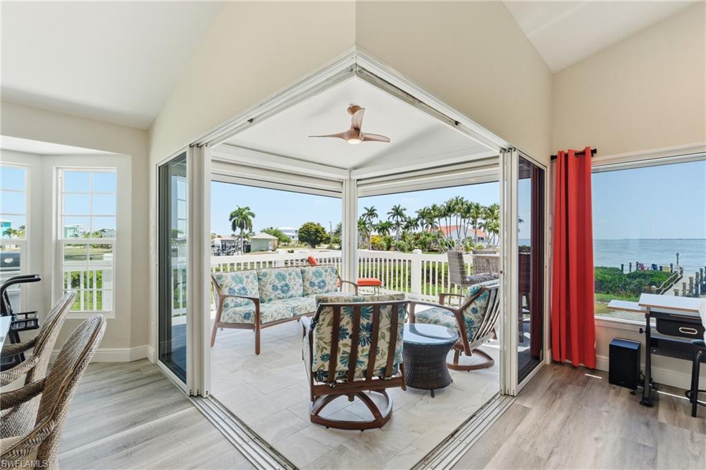 ST JAMES PLACE - Residential