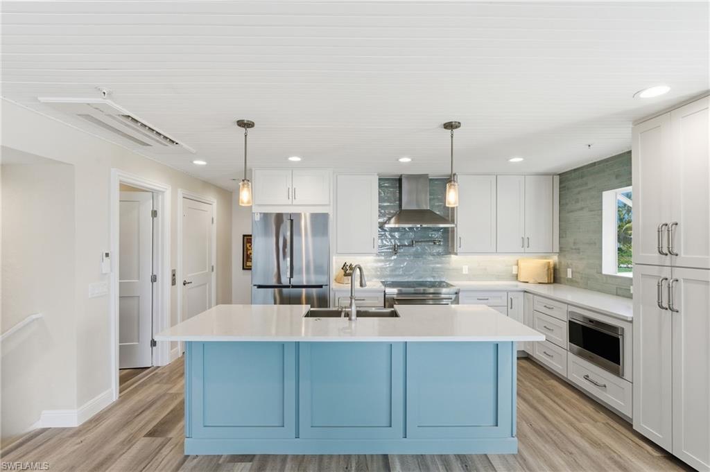 ST JAMES PLACE - Residential