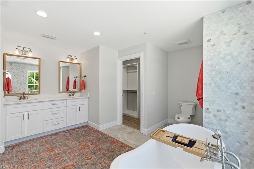 ST JAMES PLACE - Residential