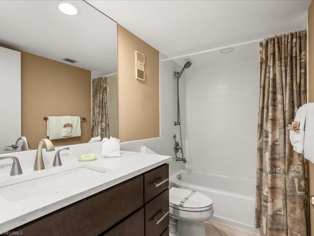 SOUTH SEAS - Residential