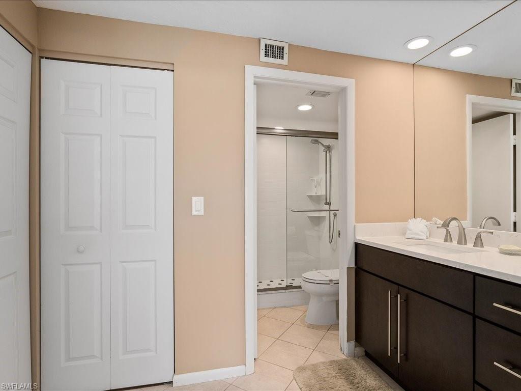 SOUTH SEAS - Residential