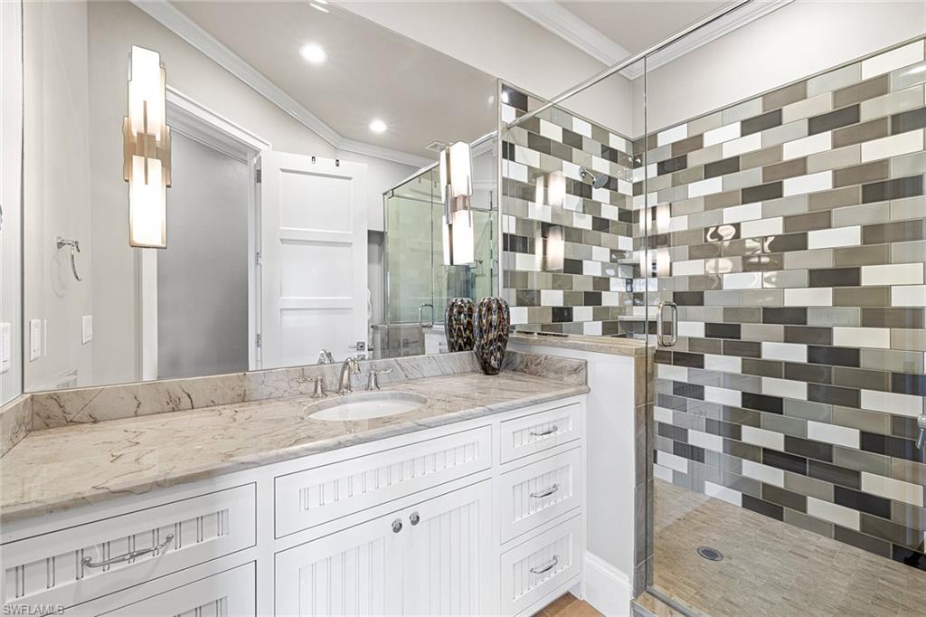 ROYAL HARBOR - Residential