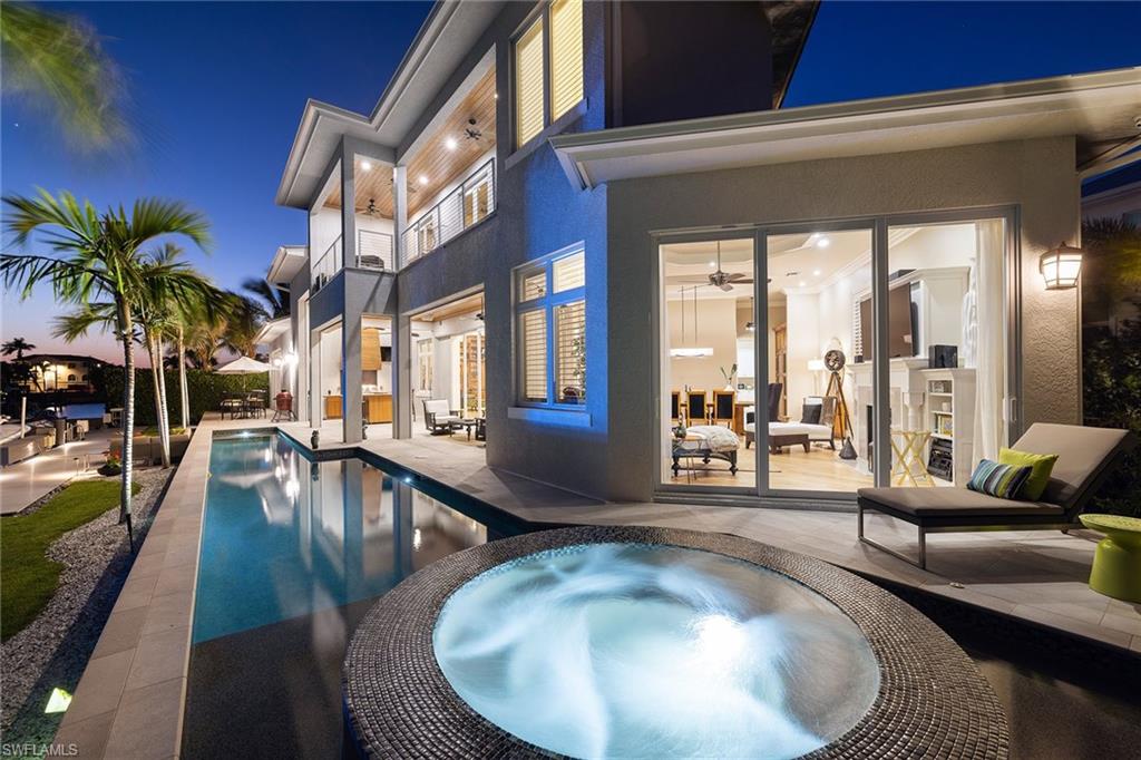 ROYAL HARBOR - Residential