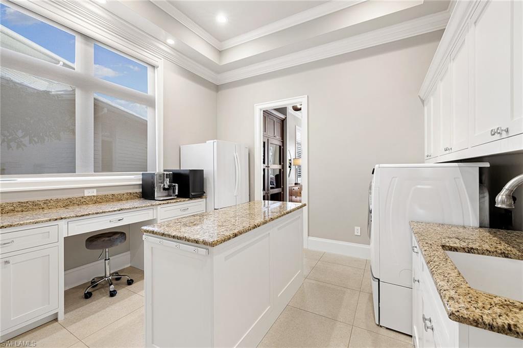 ROYAL HARBOR - Residential