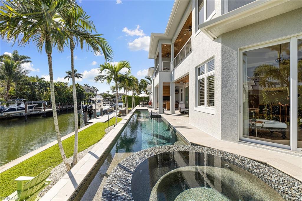 ROYAL HARBOR - Residential