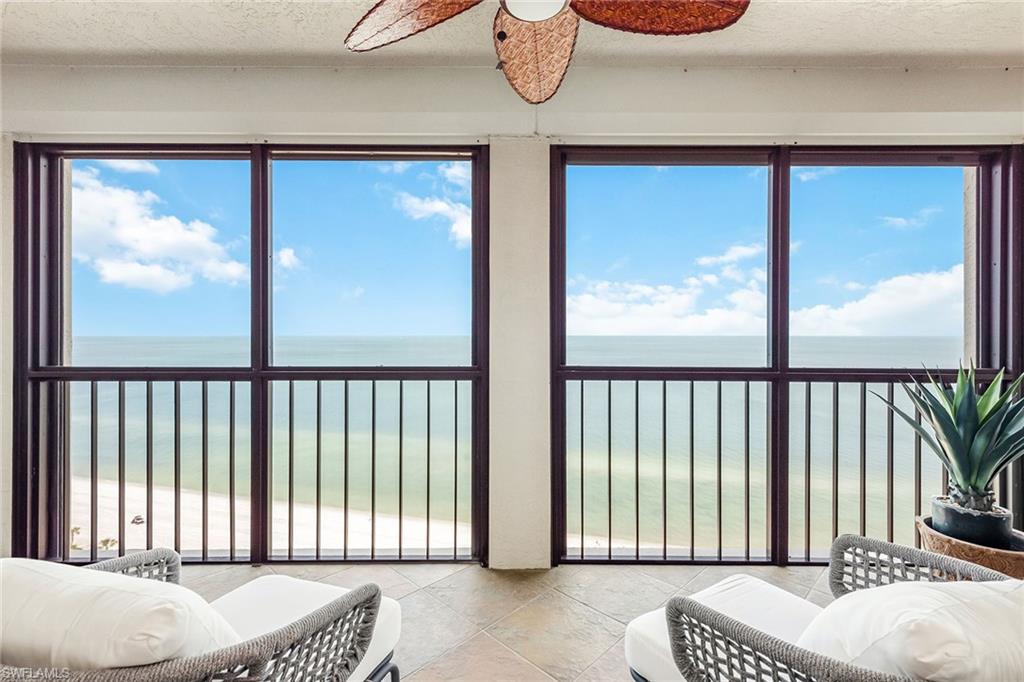 CARLYSLE AT BAY COLONY - Residential