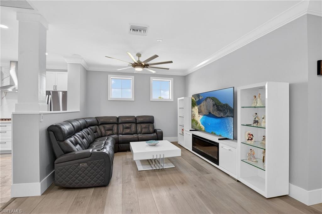 CORKSCREW ESTATES - Residential