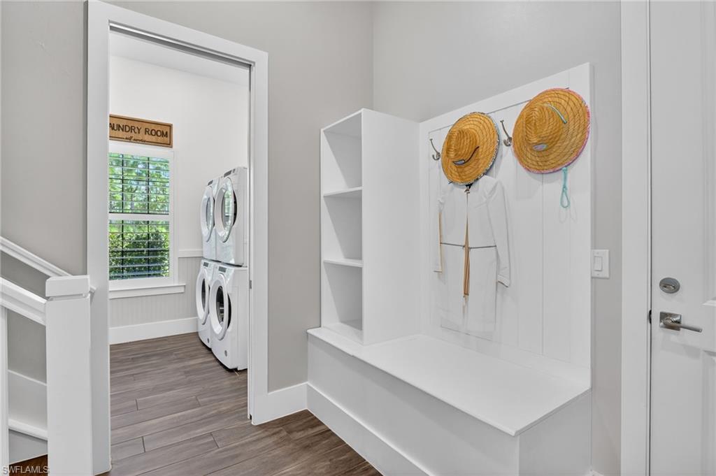 CORKSCREW ESTATES - Residential