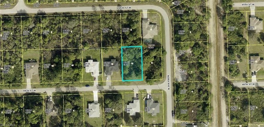 Build your Florida dream home on this half acre lot in Lehigh Acres. This corner lot is close to Sunshine Blvd for easy access to restaurants, shopping, I-75 and Southwest Florida International Airport. There is lots of building in this area. Get your chance today to own your slice of paradise.