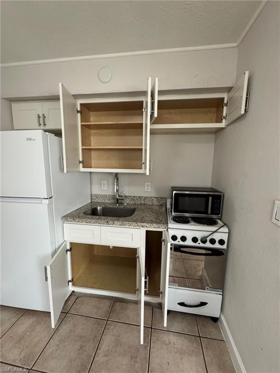 FORT MYERS - Residential Lease