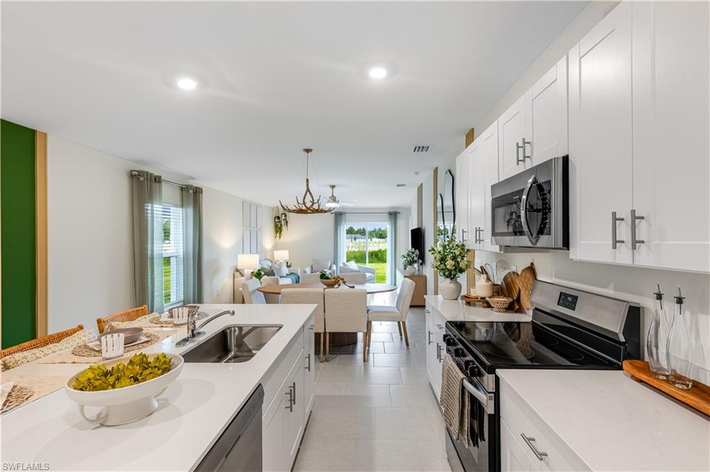 SABAL GLEN AT MIDTOWN - Residential