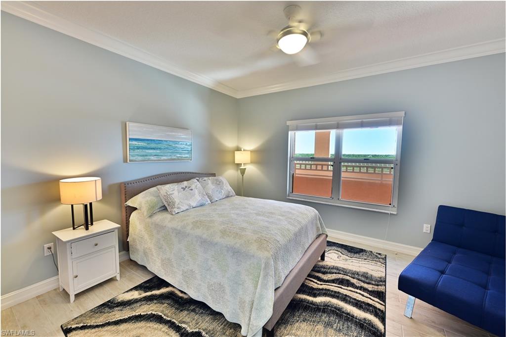 BAREFOOT BEACH CLUB - Residential