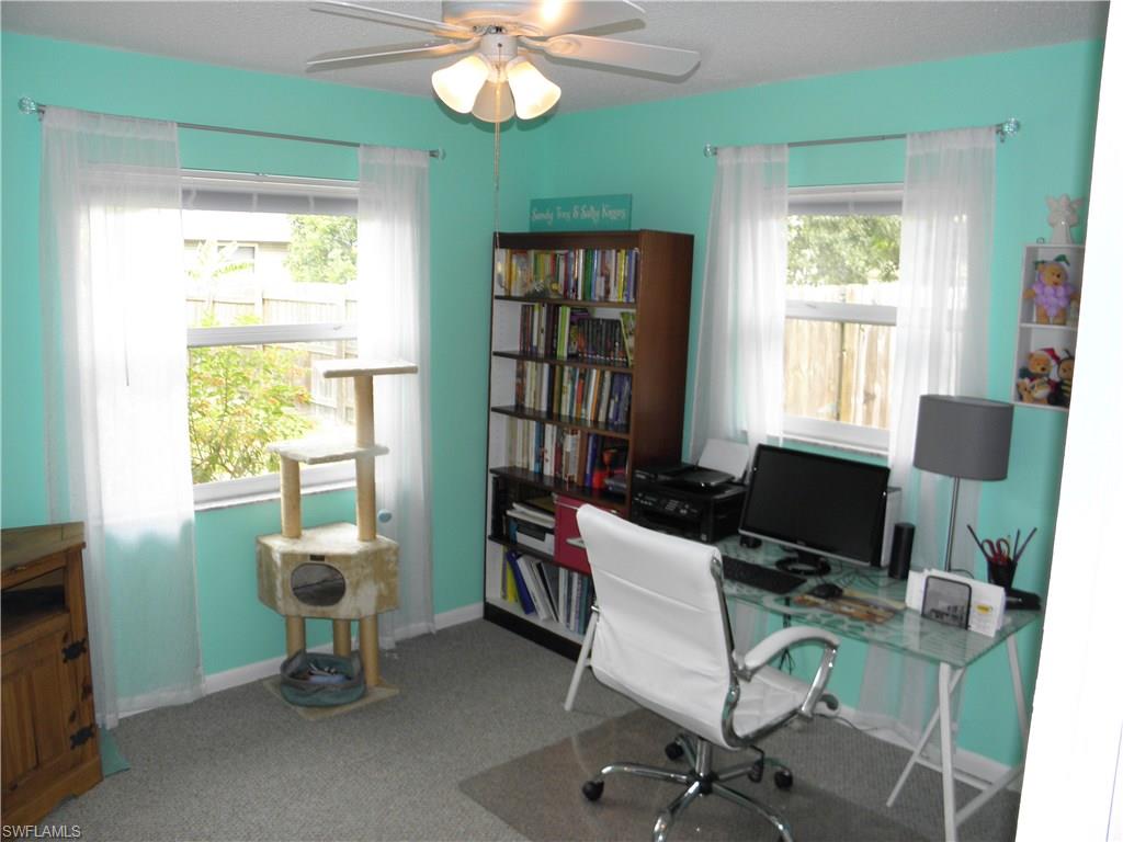 SAN CARLOS PARK - Residential