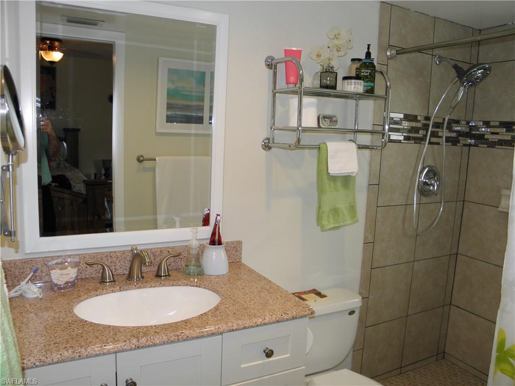 SAN CARLOS PARK - Residential