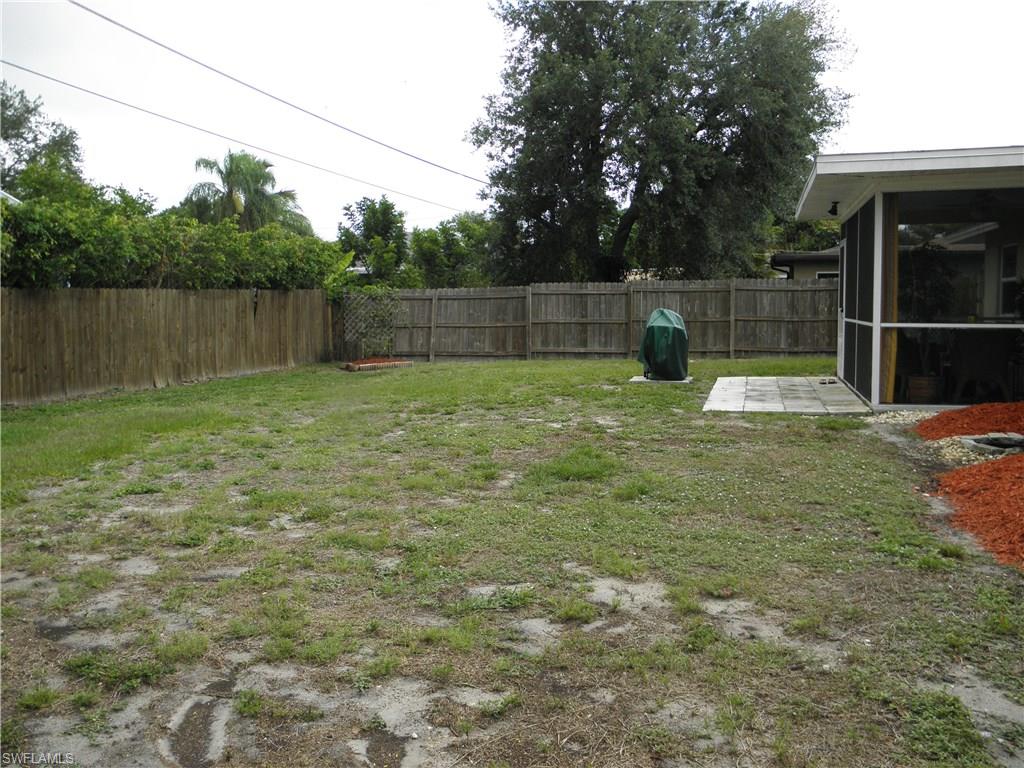 SAN CARLOS PARK - Residential