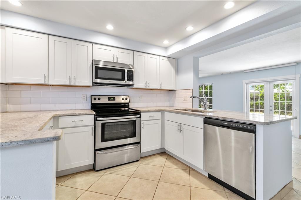 Fort Myers Villas - Residential