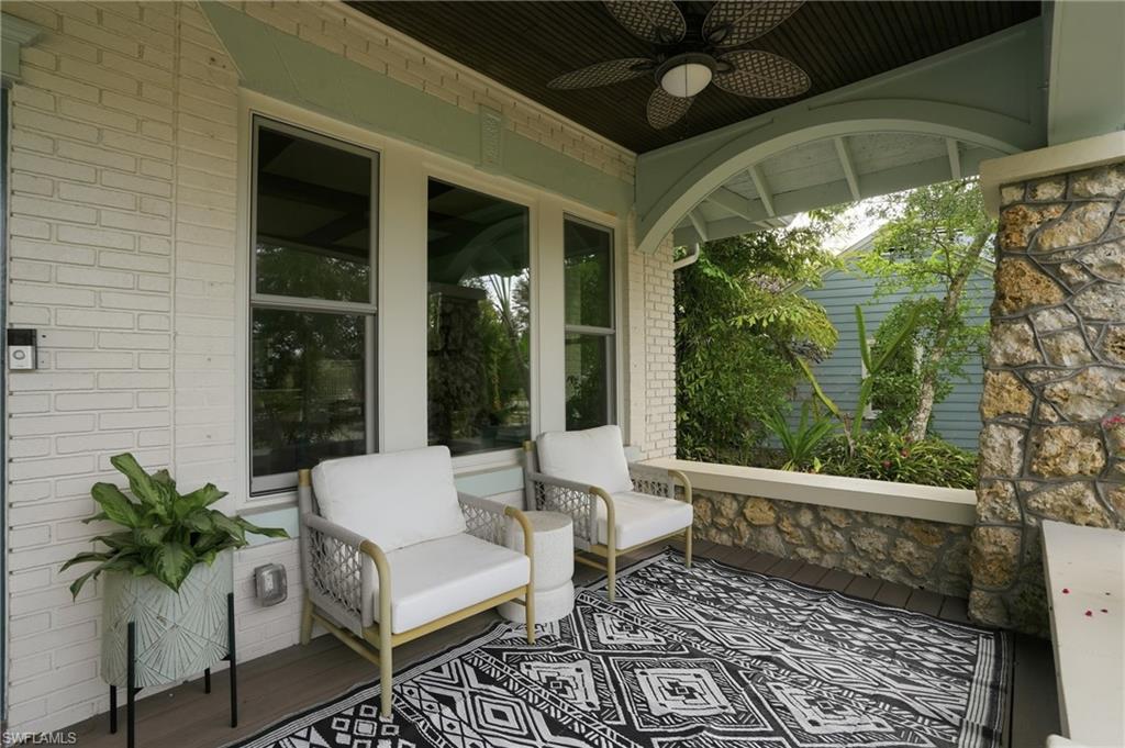 VALENCIA TERRACE - Residential